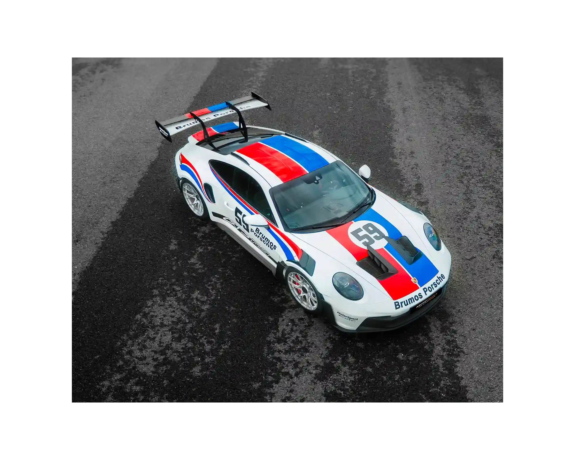 Vue drone Porsche 992 GT3 RS