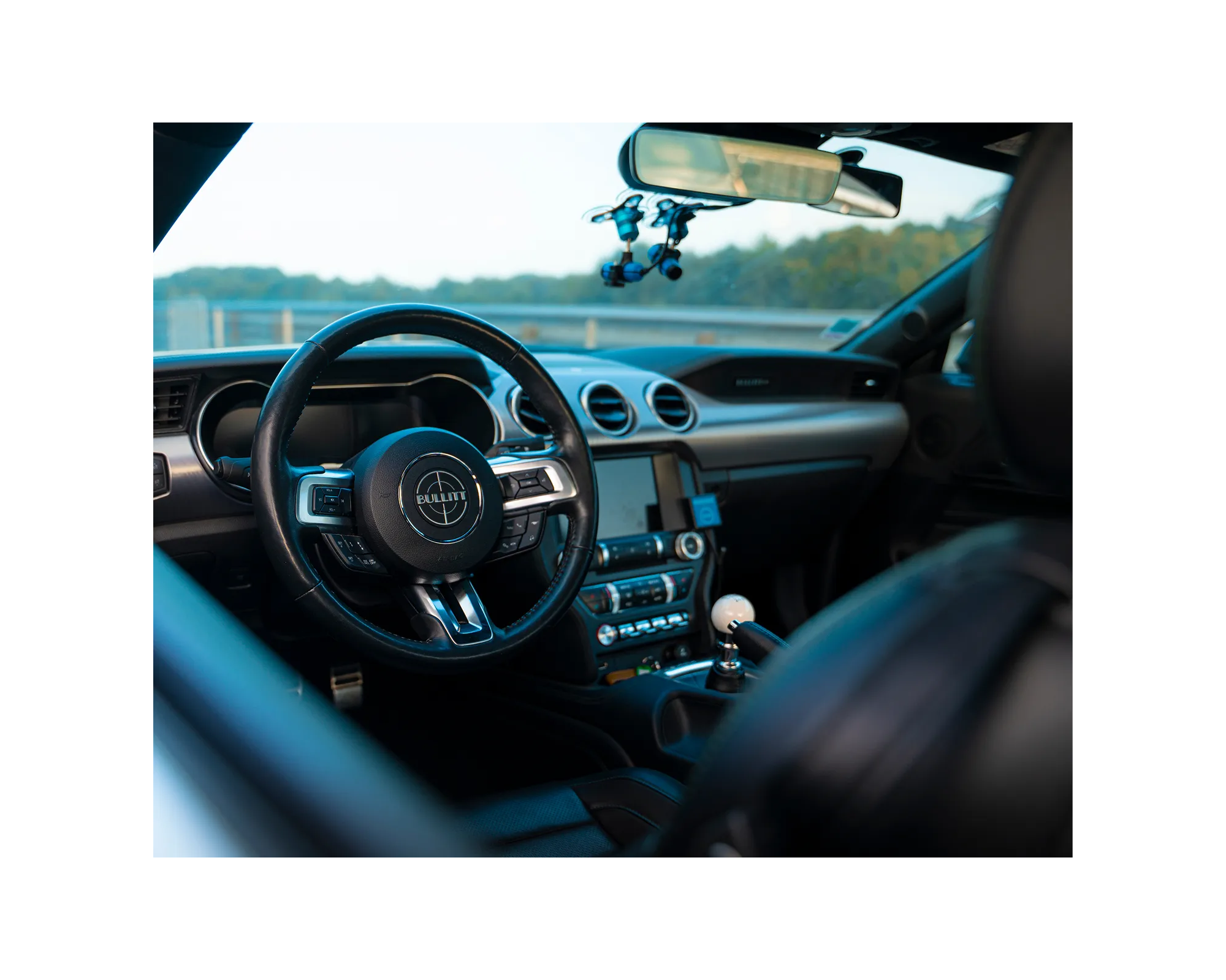Vue intérieur Ford Mustang Bullitt