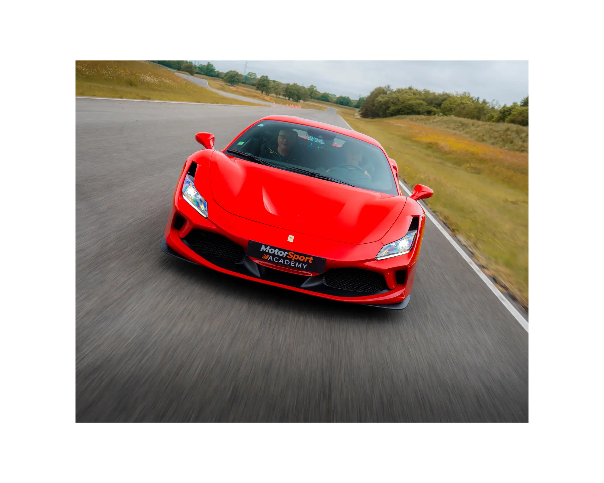 Vue avant Ferrari F8 Tributo