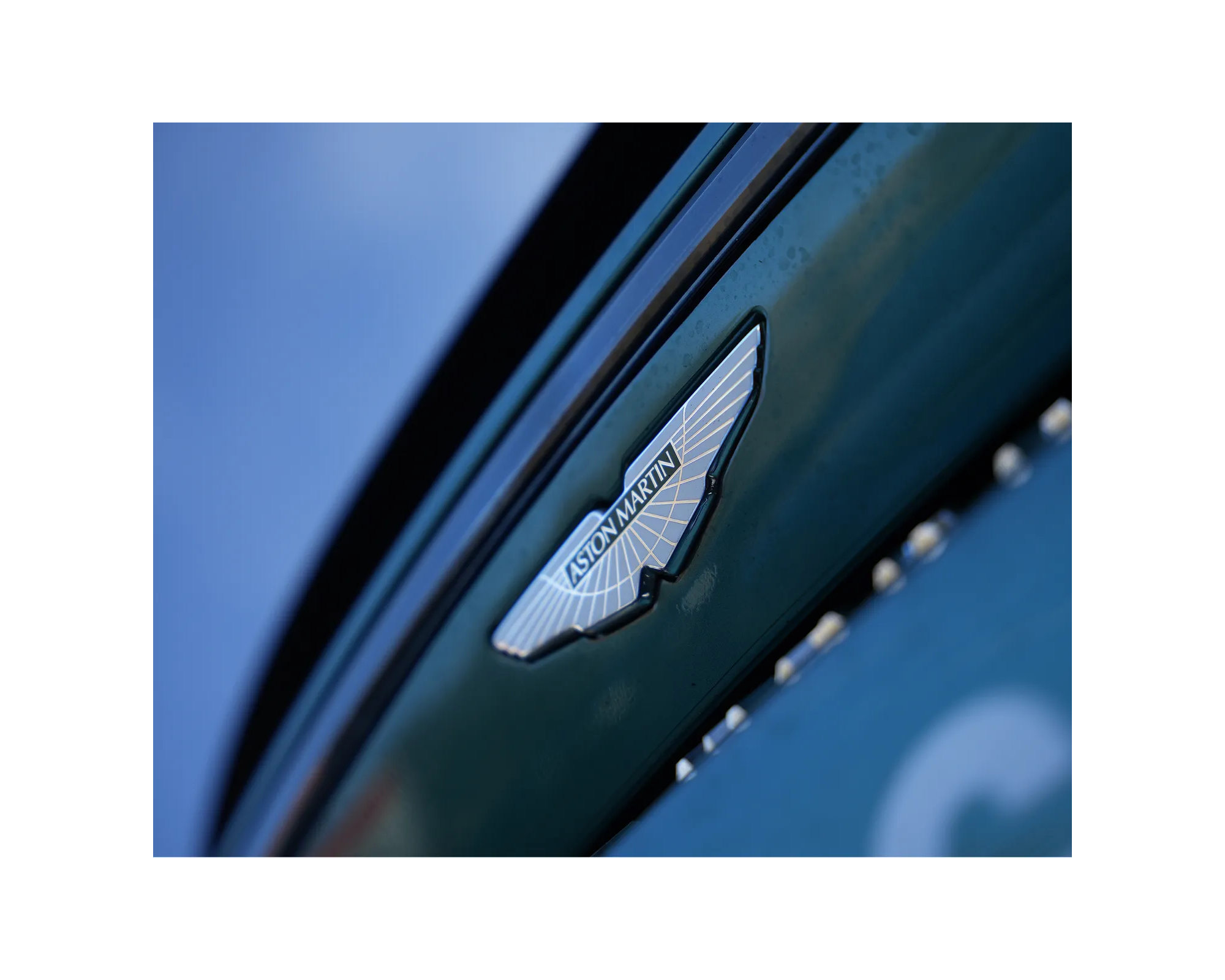 Logo Aston Martin