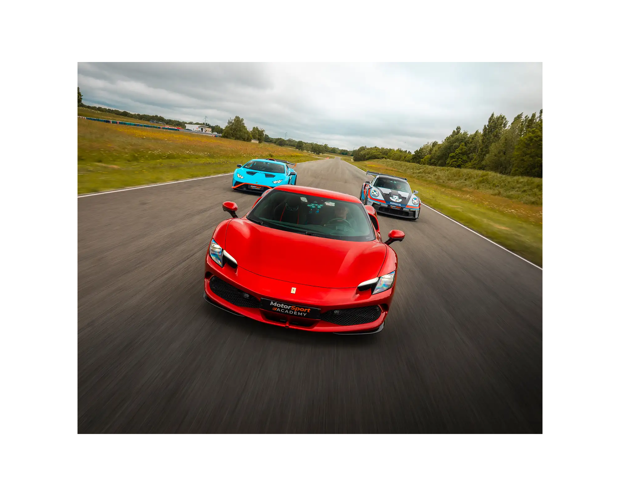Stage de pilotage Ferrari 296 GTB, Lamborghini Huracan STO et Porsche 992 GT3RS