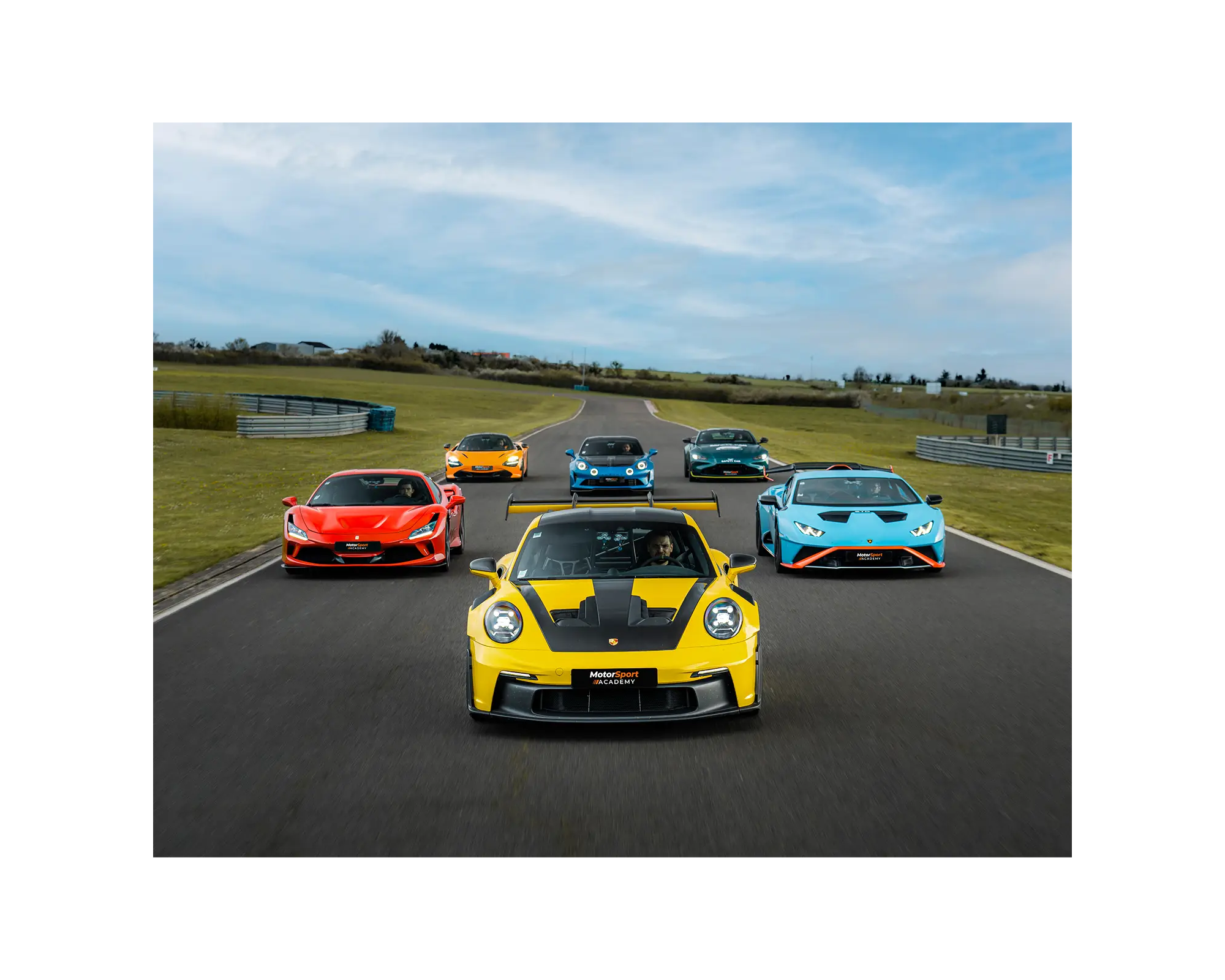 Stage de pilotage Porsche 992 GT3RS, Ferrari F8 Tributo, Lamborghini Huracan STO, Mclaren Artura et Alpine A110R