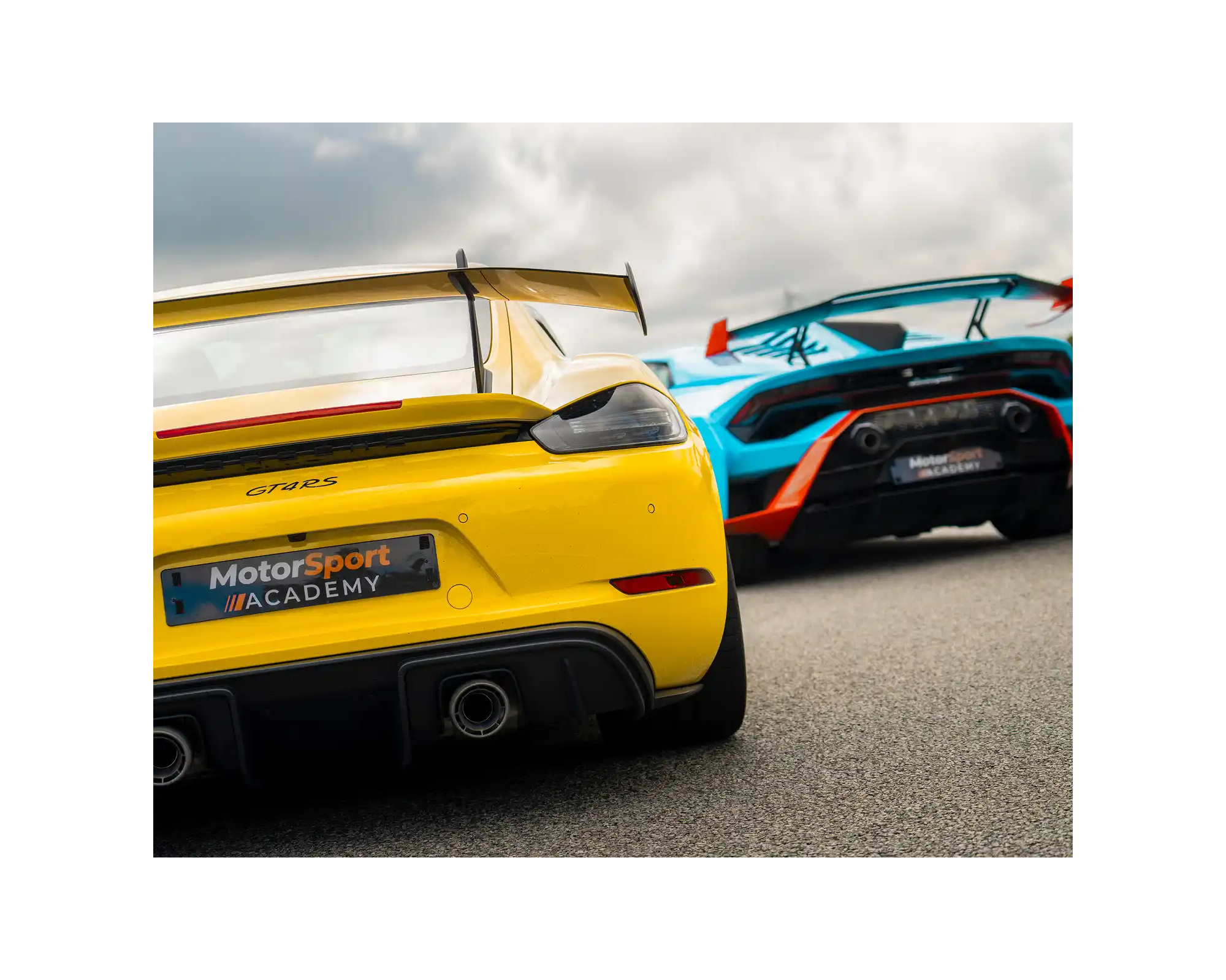 Porsche GT4 RS et Lamborghini Huracán STO sur le circuit de Lohéac (35)