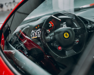 Volant de la Ferrari 488 GTB