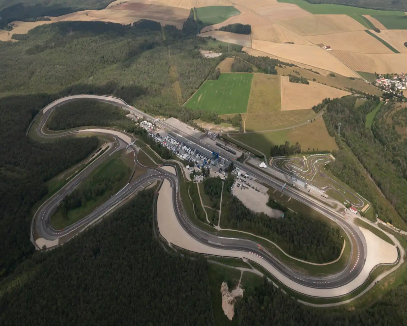 Vue aérienne Circuit Dijon-Prenois (21)