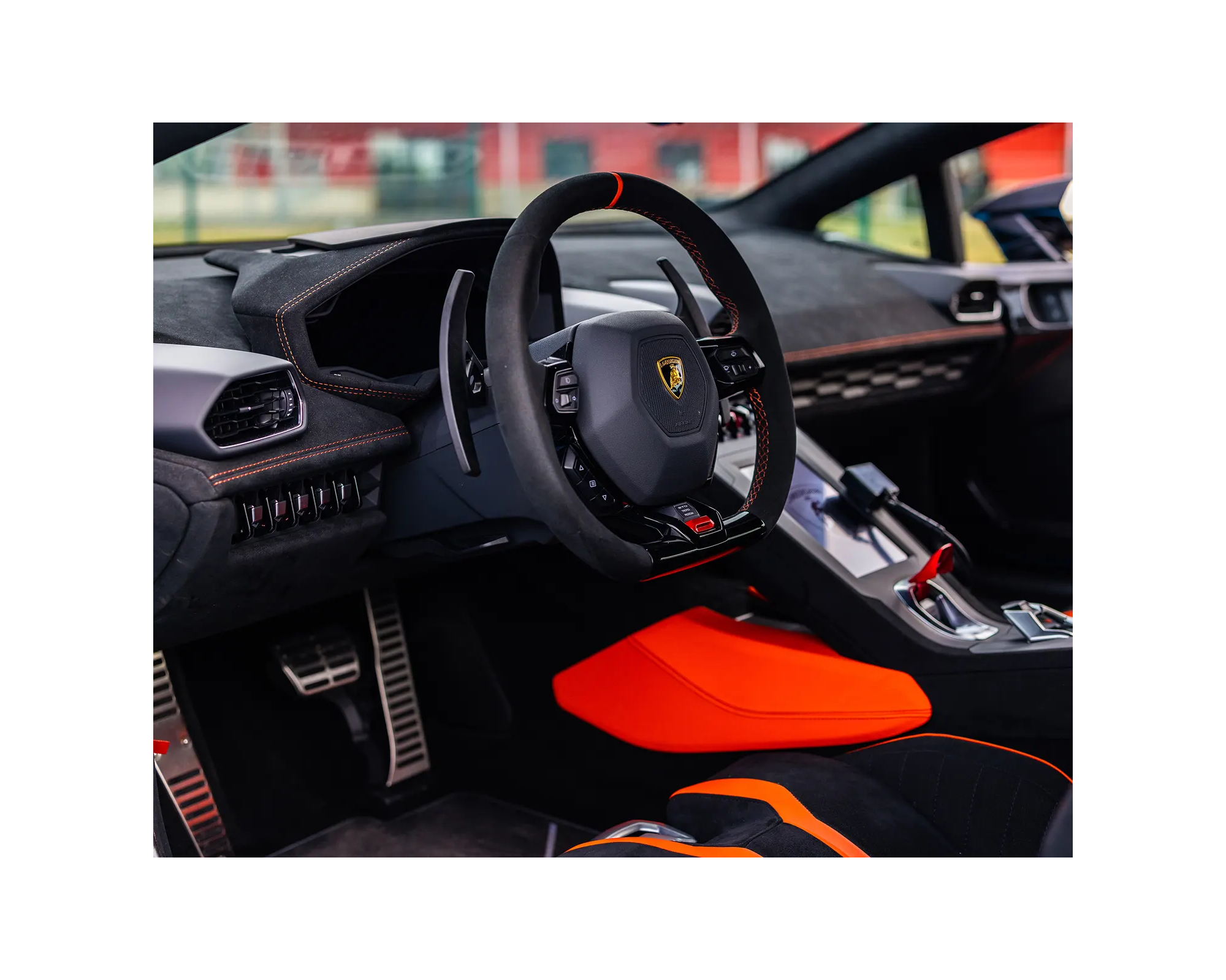 Volant de la Lamborghini Huracan STO