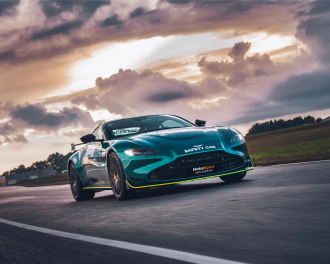 Stage de pilotage Aston Martin Vantage F1 édition