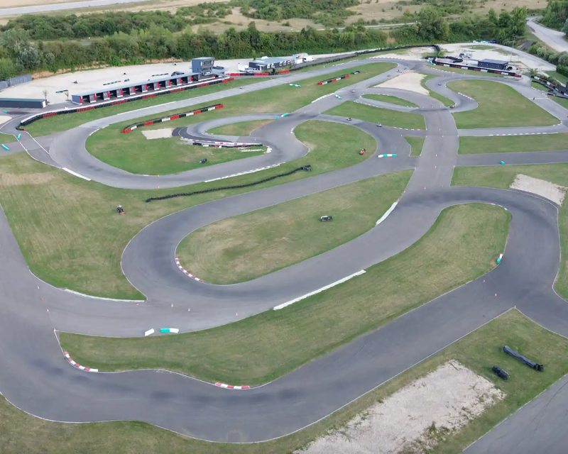 Vue aérienne circuit du Bugey (01)