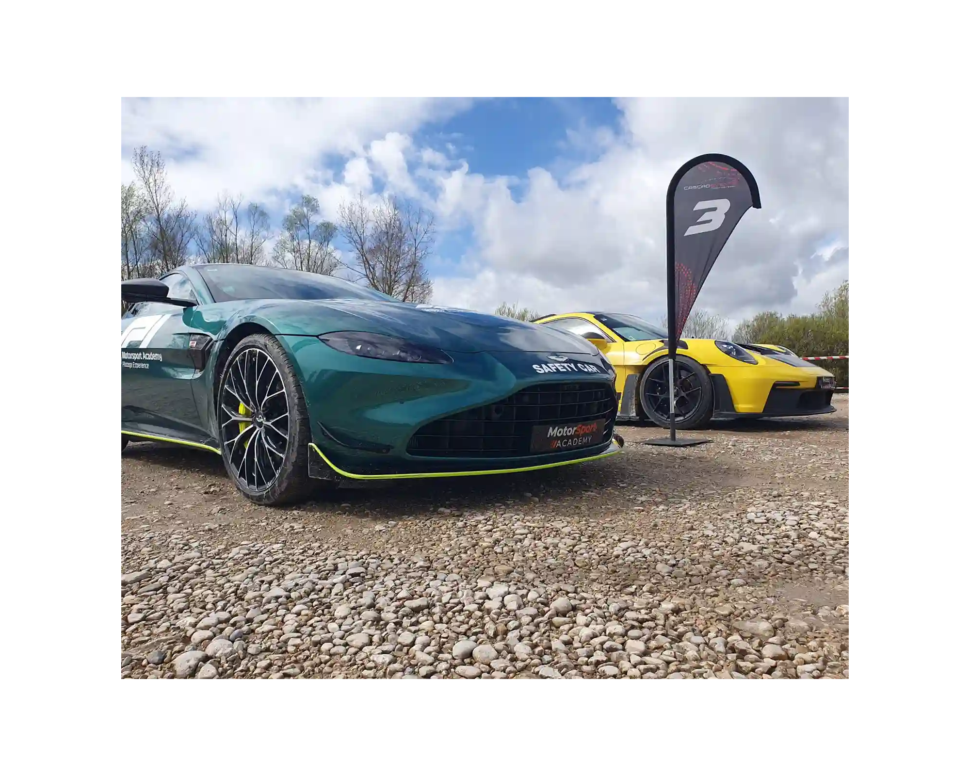 Aston Martin Vantage F1 Édition sur le circuit du Bugey