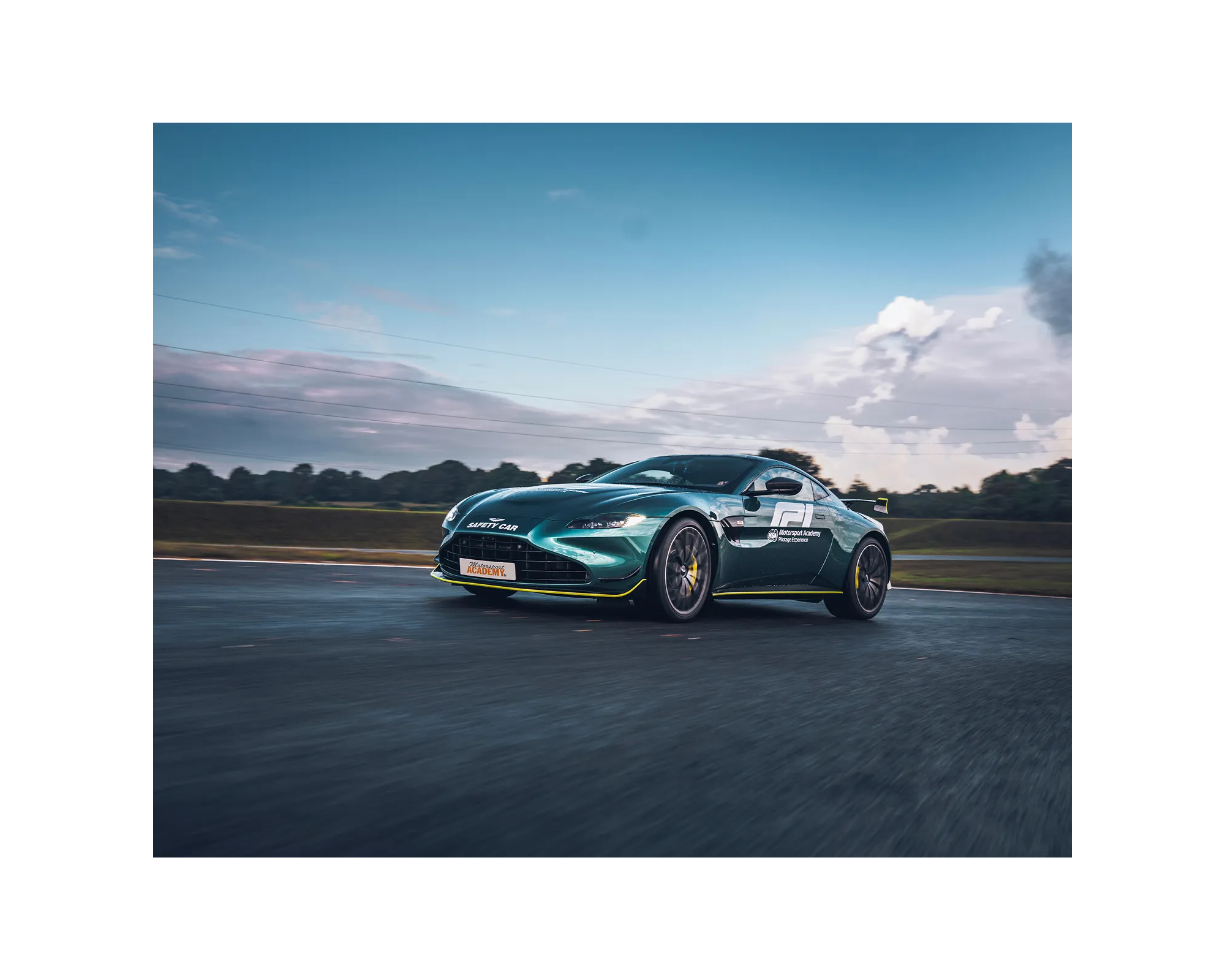 Stage de pilotage Aston Martin Vantage F1 Édition