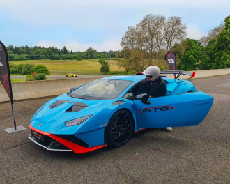 Lamborghini Huracán STO à Mornay (23)