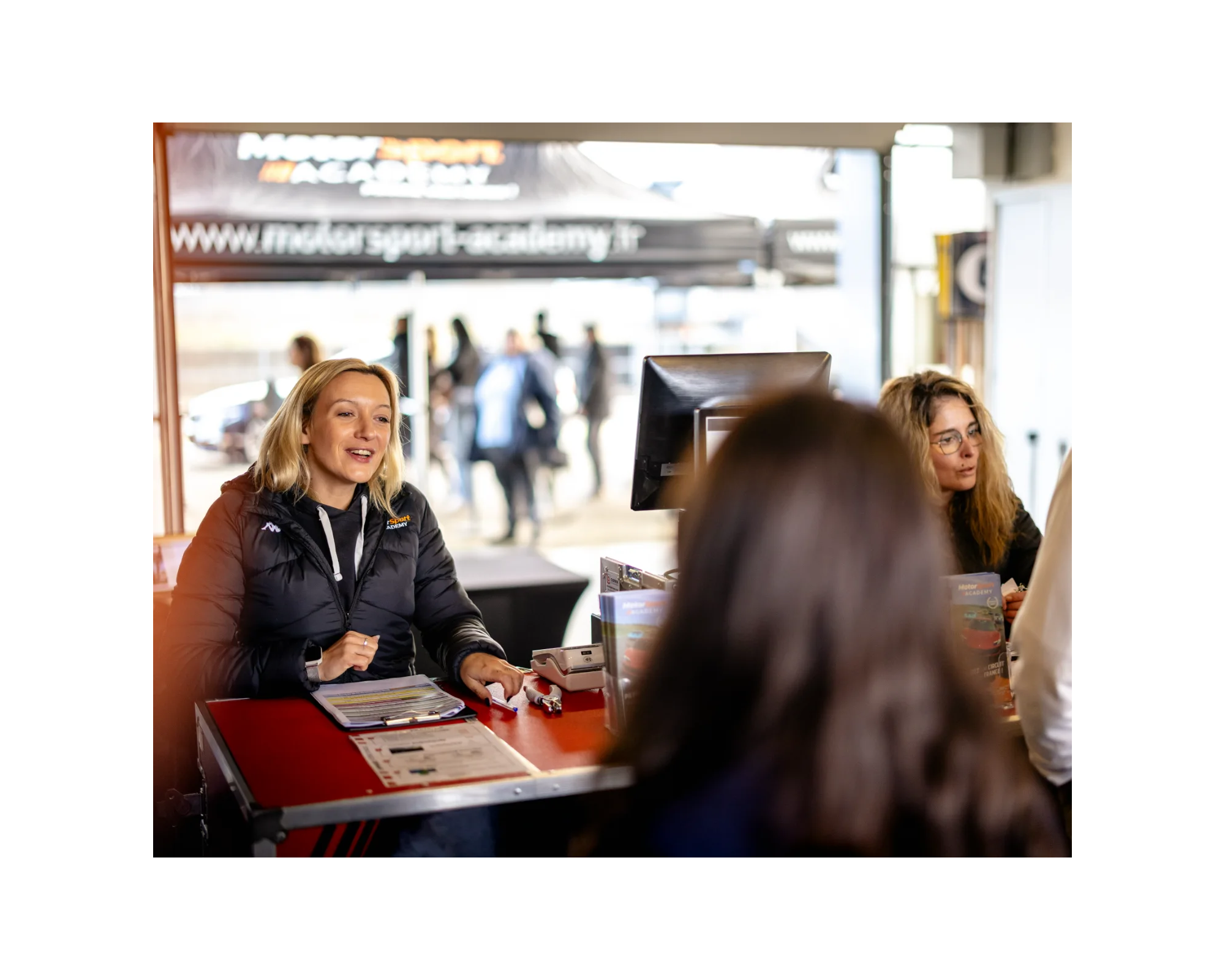 Accueil Motorsport Academy sur circuit