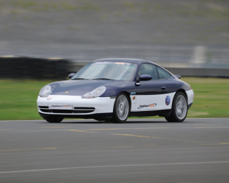 Stage de pilotage mobilité réduite sur circuit