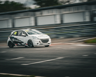 Stage perfectionnement en Peugeot 208 Racing Cup