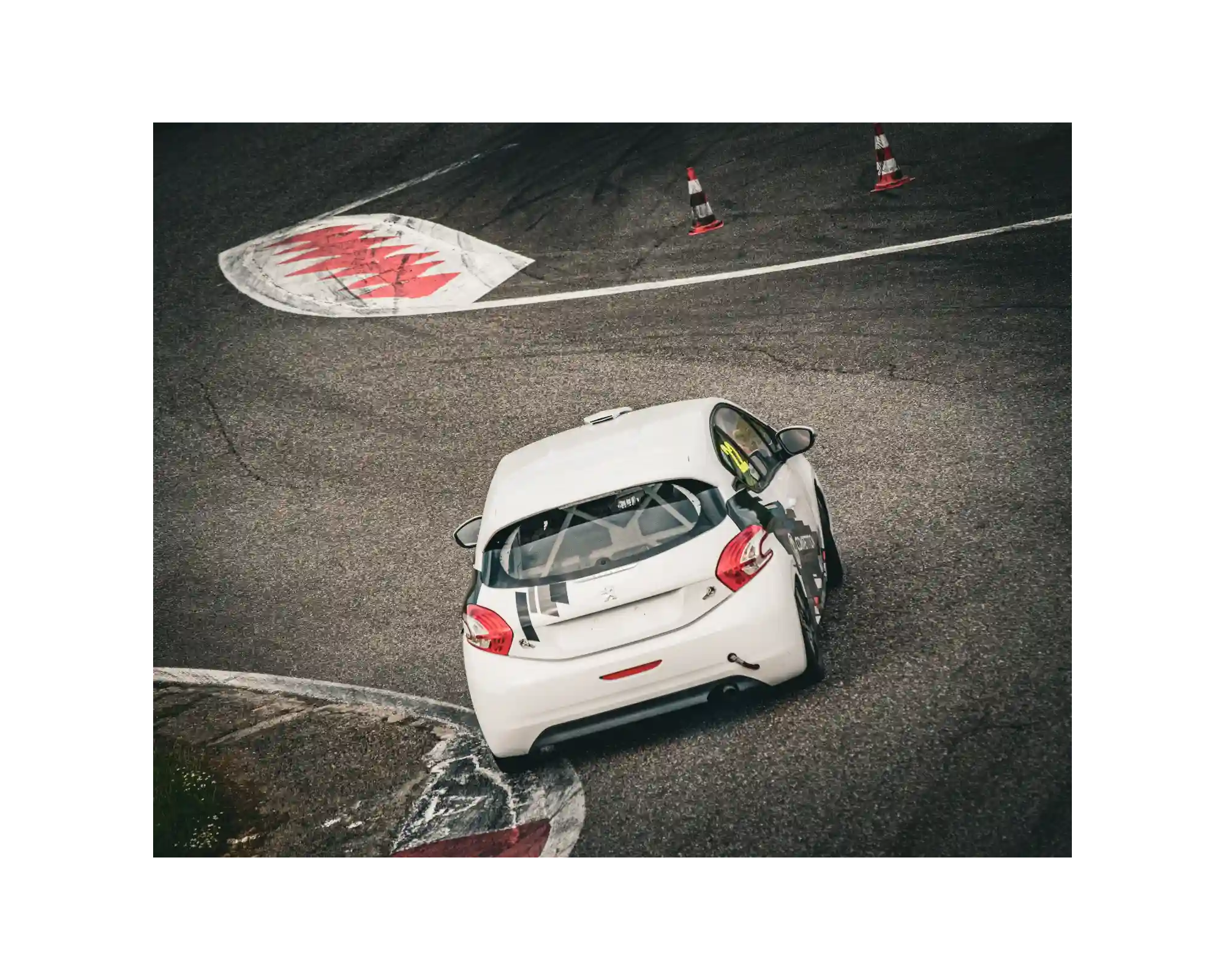 Stage perfectionnement en Peugeot 208 Racing Cup