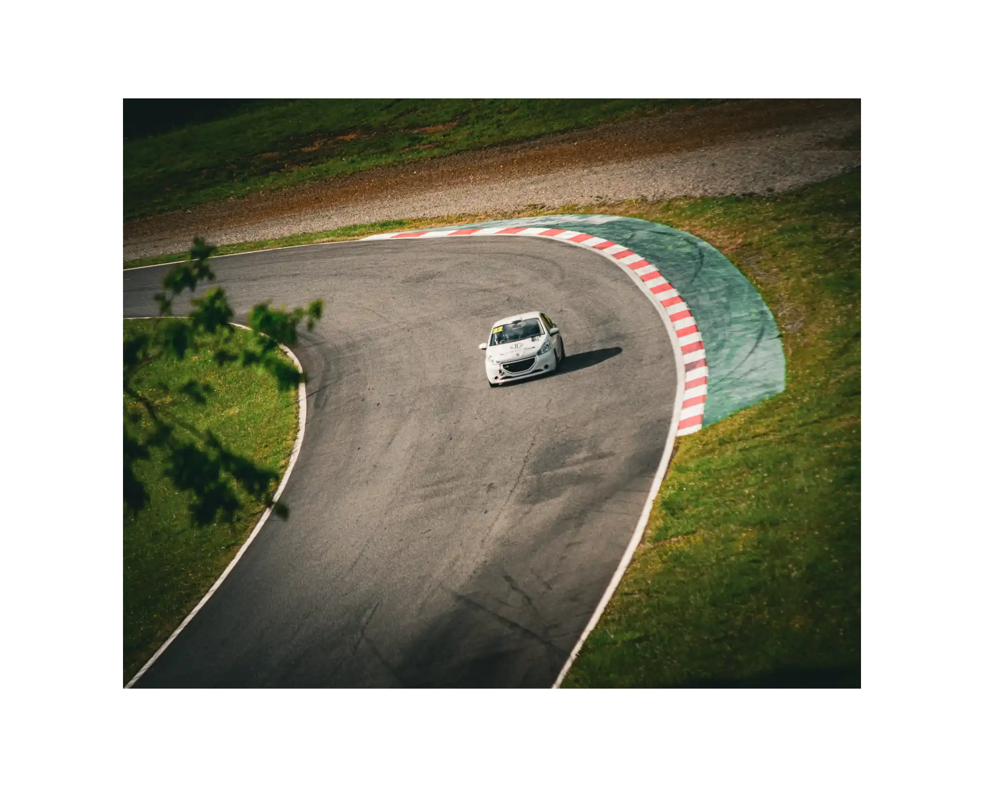 Stage perfectionnement en Peugeot 208 Racing Cup