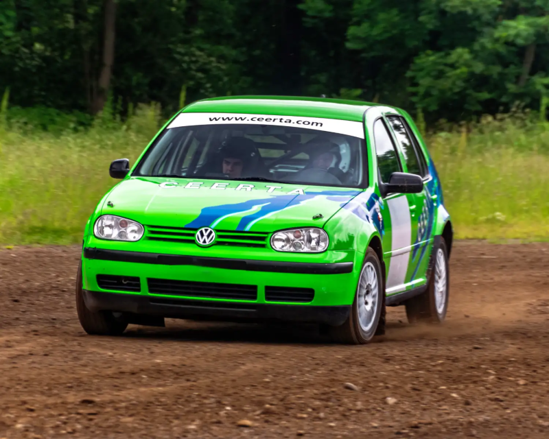 Stage de Pilotage Rallye en Golf TDI - Circuit Terre Issoire