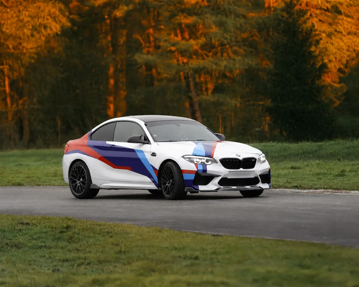BMW M2 Compétition sur circuit