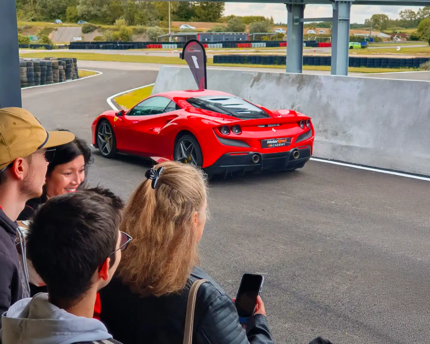 Stage de Pilotage Lyon : les meilleurs circuits automobiles